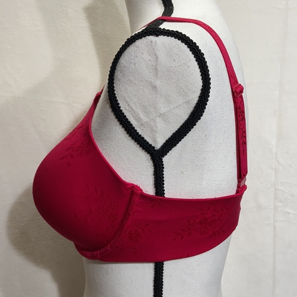 NWOT 3-Way Convertible Bra Red - Picture 9 of 12